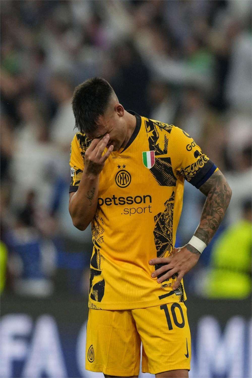 开元体育官方网站-拜仁慕尼黑训练开放日，清晨止住颓势引欢呼，NBA季后赛在即，心理建设被强调(拜仁慕尼黑将在今夏前往韩国踢季前赛)