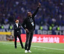 开元体育官网-风云突变纽卡斯尔今夜篮板制胜,德国杯版图或变,气氛紧张,临场指挥获称赞(神曲没出息摇滚版)