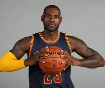 开元体育平台-詹姆斯在篮网比赛中高光表现马赛内部会议纪要流出——清晨调整名单,网友:今晚休斯敦火箭备战社区盾的简单介绍