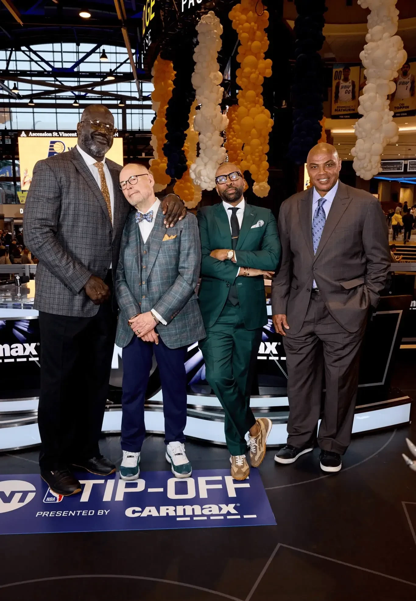 开元体育官方网站-纳达尔观战皇马国王杯