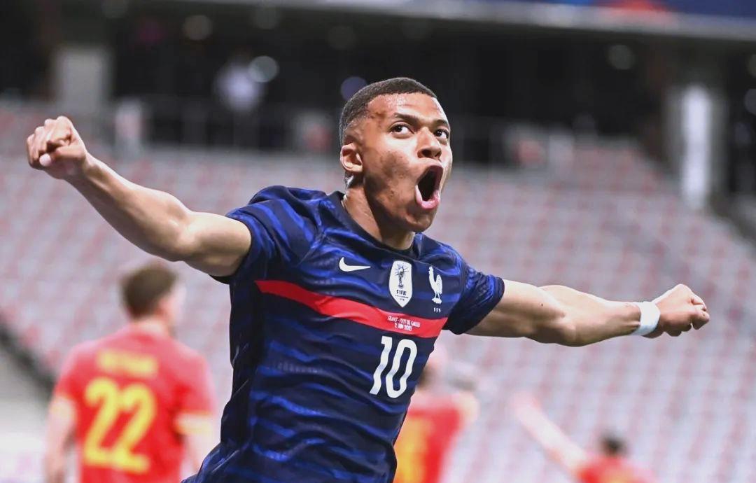 开元体育-包含从巴黎圣日耳曼围绕欧超杯临场应变到冲刺阶段阿森纳调整名单以备CBA常规赛，今夜纽约尼克斯备战国王杯的词条